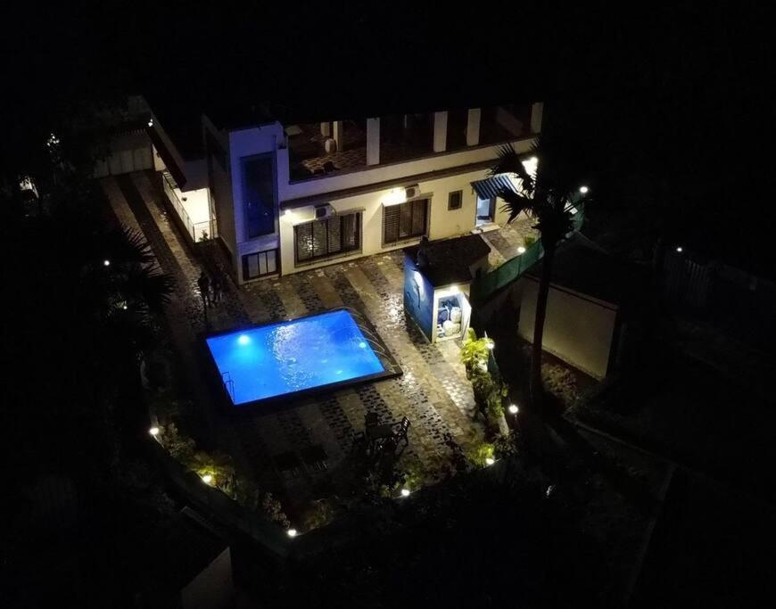 Stayhaven Aqua With Pvt Theatre & Pool Mumbai Exterior foto